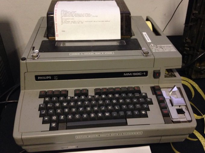 Schede perforate: un mainframe da caserma